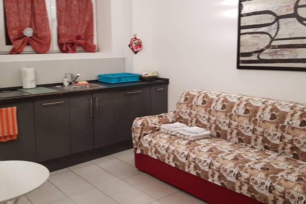 Affection Apartment Болоня Екстериор снимка