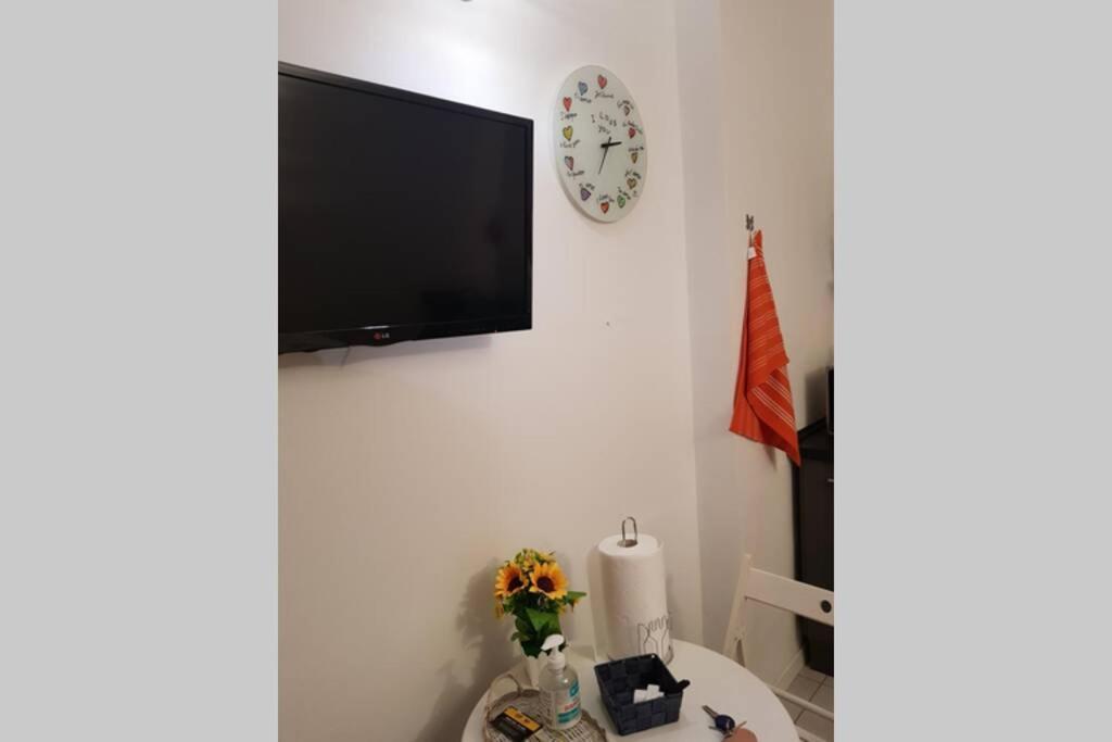 Affection Apartment Болоня Екстериор снимка